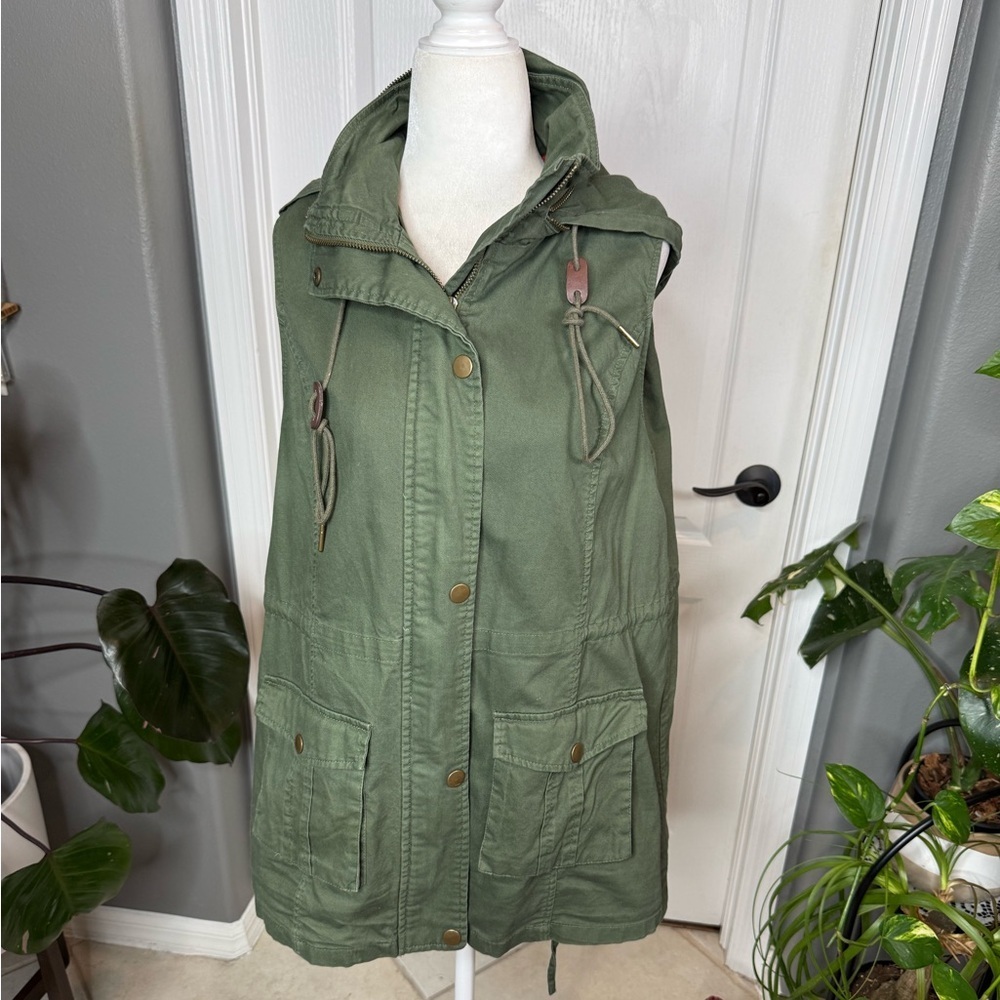 Market & Spruce Olive Green Utility Vest with Hood – Size Large